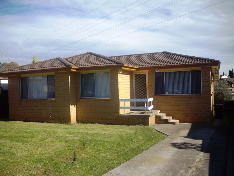 17 Pokolbin Place, Edensor Park NSW 2176