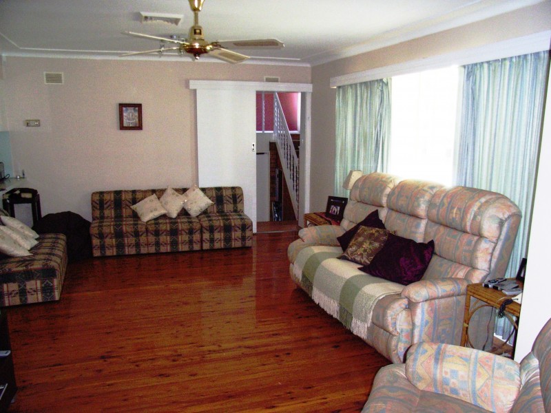 4 Stacey Street, Fairfield West NSW 2165