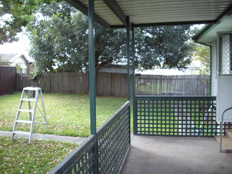 Fairfield West NSW 2165