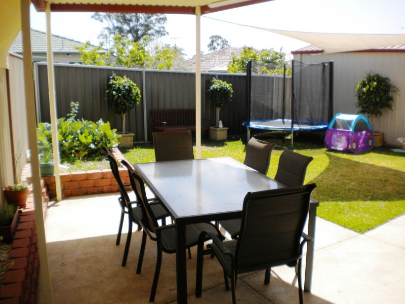 Fairfield West NSW 2165