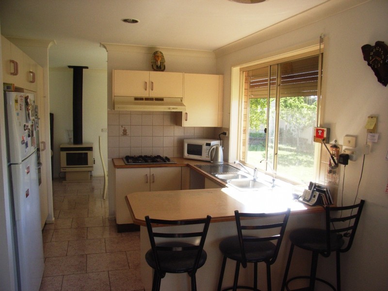 Edensor Park NSW 2176