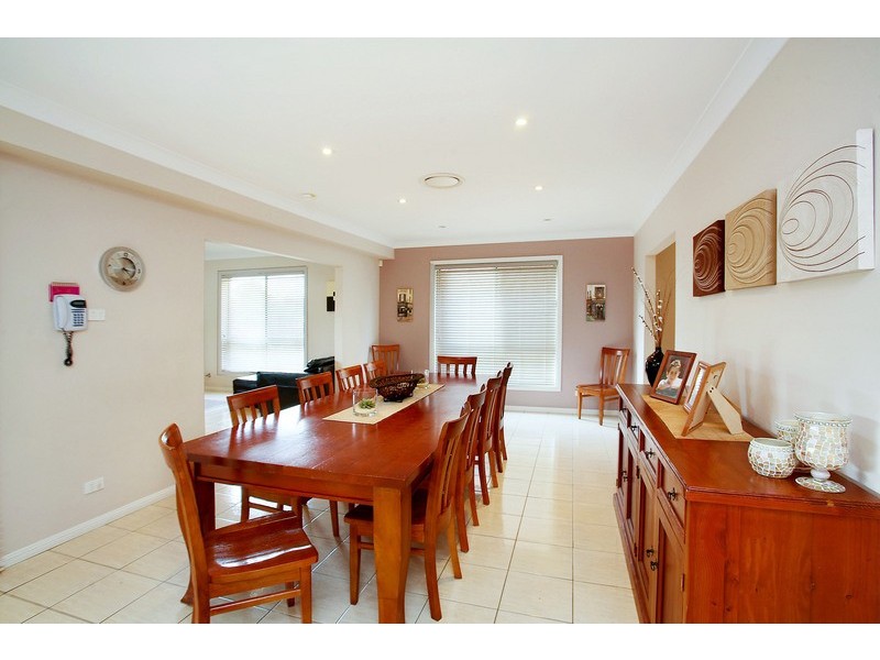 West Hoxton NSW 2171