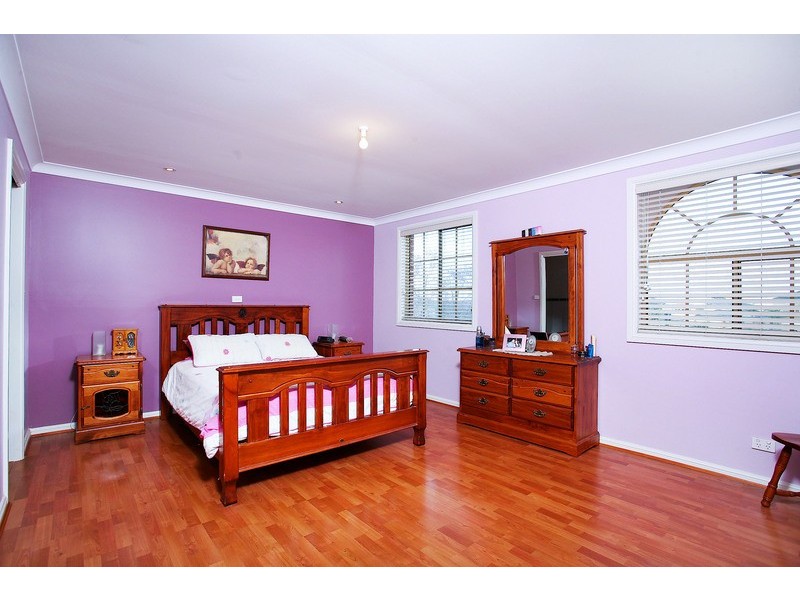 West Hoxton NSW 2171