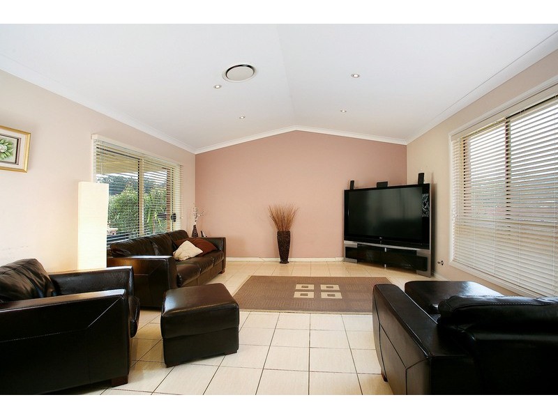 West Hoxton NSW 2171