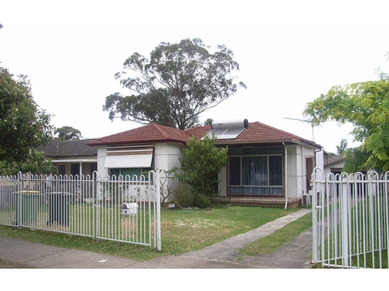 Fairfield West NSW 2165