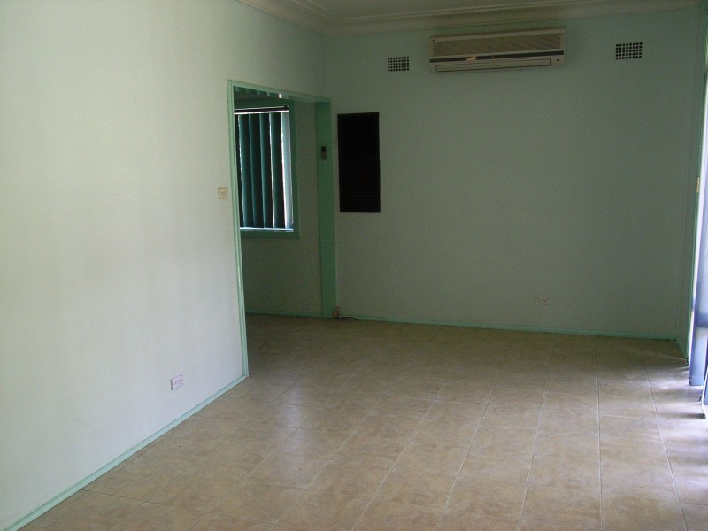 Fairfield West NSW 2165