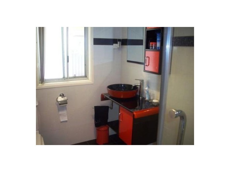 Bossley Park NSW 2176