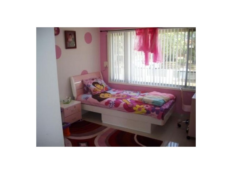 Bossley Park NSW 2176