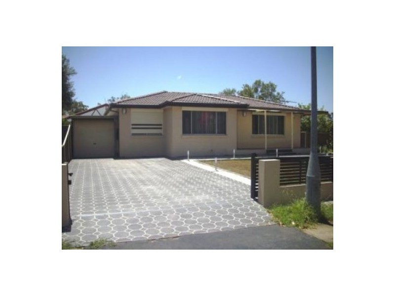 Bossley Park NSW 2176