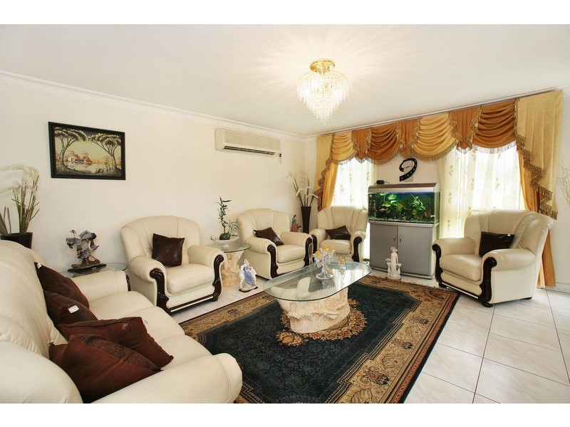 Bossley Park NSW 2176