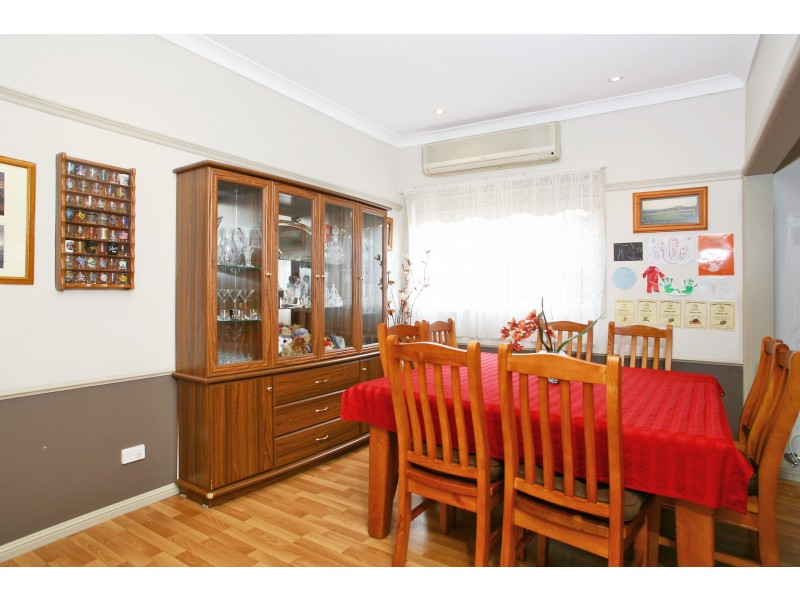 18 Rowley Street, Smithfield NSW 2164