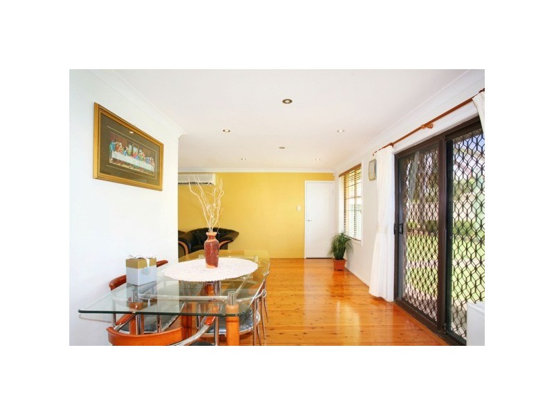 Bossley Park NSW 2176