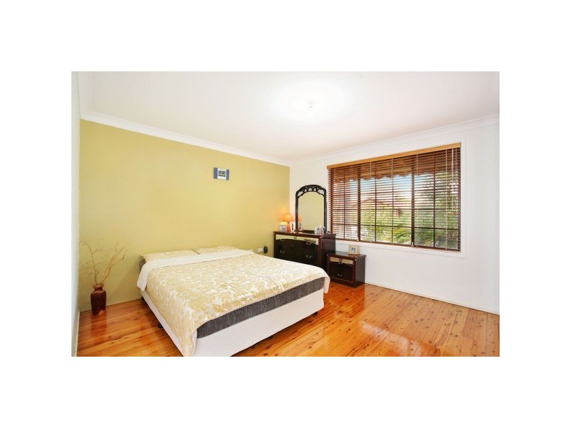 Bossley Park NSW 2176