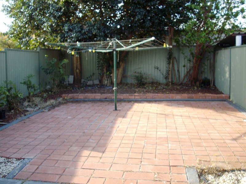Fairfield West NSW 2165