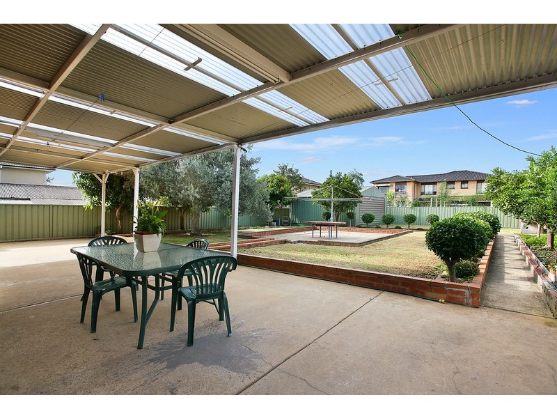 15 Murray Street, Smithfield NSW 2164