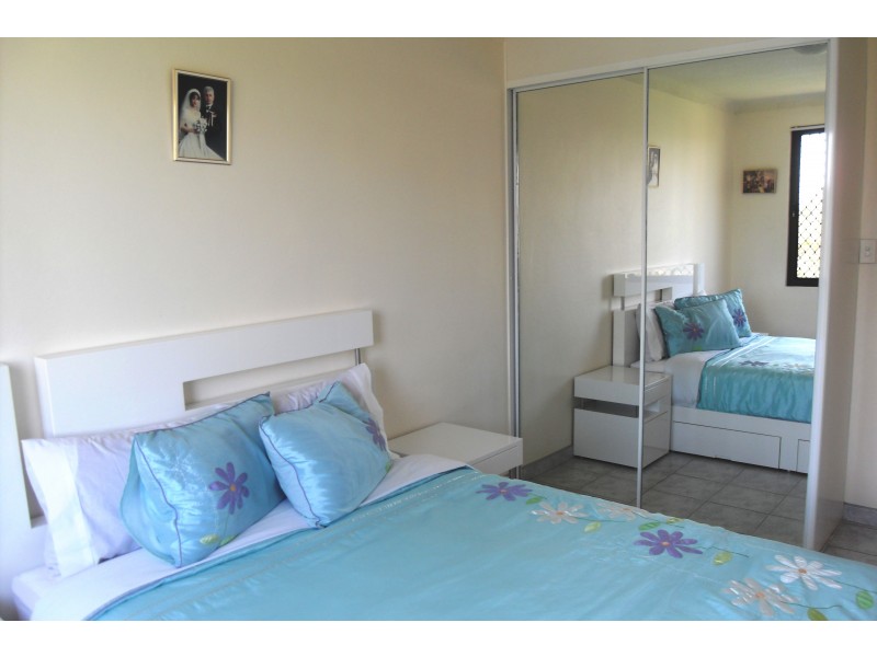 Fairfield NSW 2165