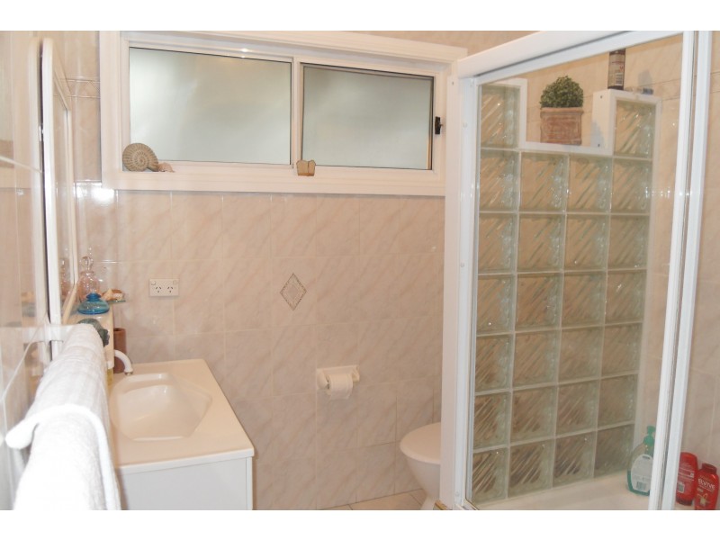 39 Kambala Crescent, Fairfield West NSW 2165