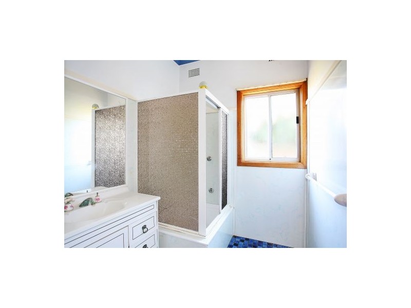 10 Hiland Street, Smithfield NSW 2164