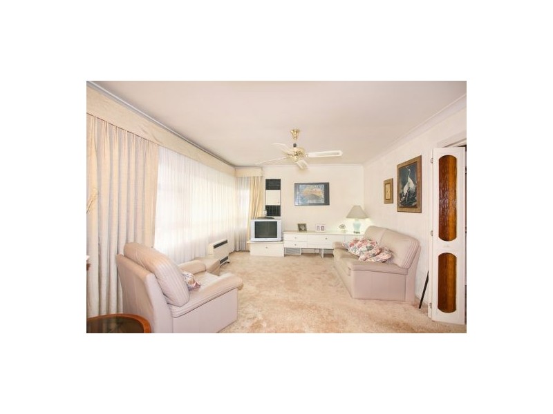 Fairfield West NSW 2165