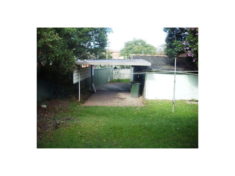 Fairfield NSW 2165