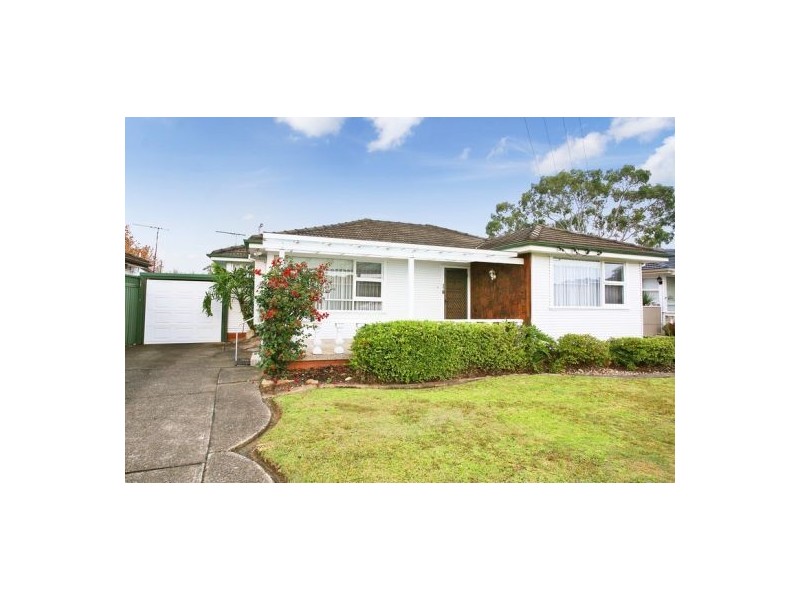 Fairfield West NSW 2165