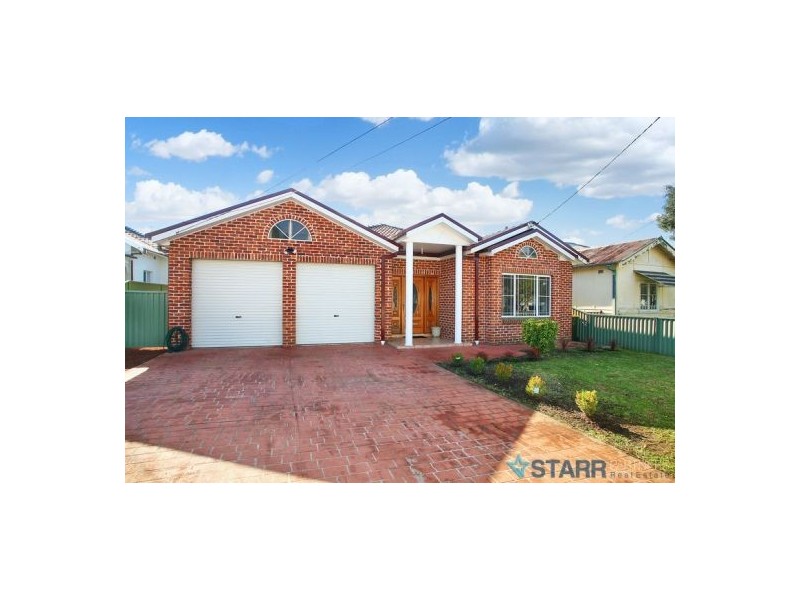 52a Station Street, Fairfield Heights NSW 2165