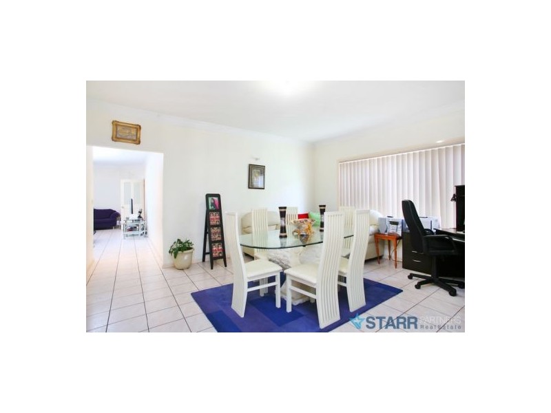 52a Station Street, Fairfield Heights NSW 2165