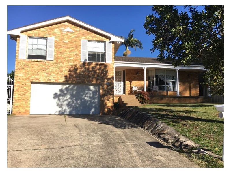 6 Power Street, Prairiewood NSW 2176