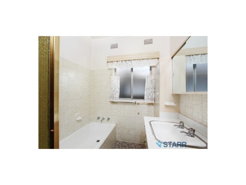 Fairfield Heights NSW 2165