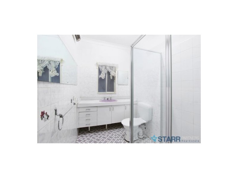 33 & 33a Eton Street, Smithfield NSW 2164