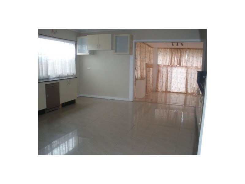 167 Maud Street, Fairfield West NSW 2165