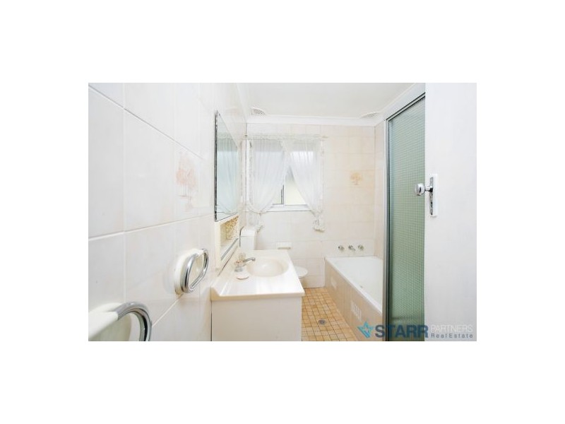 24 Parklea Parade, Canley Heights NSW 2166