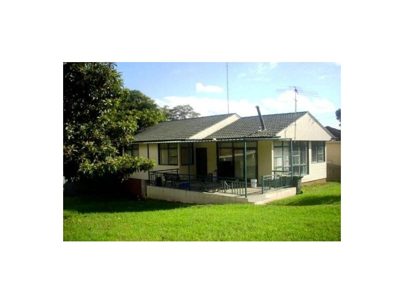 Fairfield West NSW 2165