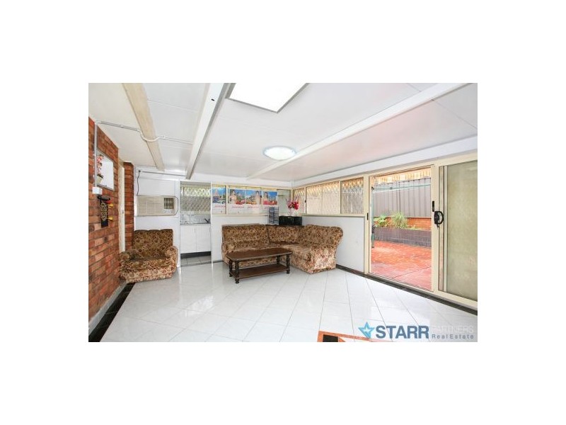 St Johns Park NSW 2176