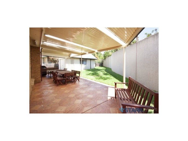 Bossley Park NSW 2176