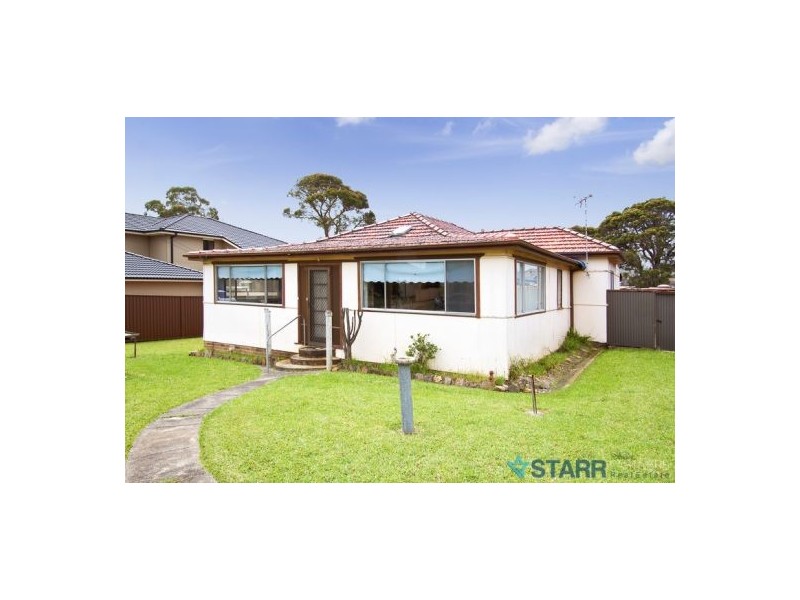 24 Loftus Street, Fairfield East NSW 2165