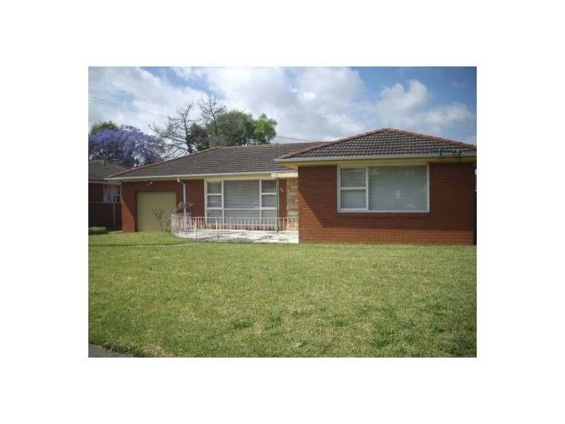 Fairfield West NSW 2165