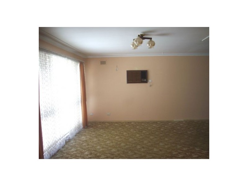 Fairfield West NSW 2165