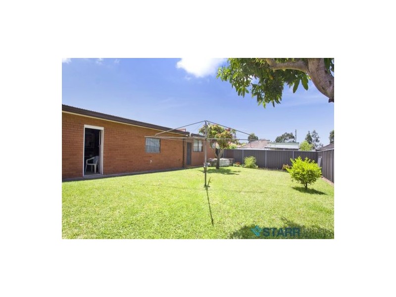 Fairfield East NSW 2165
