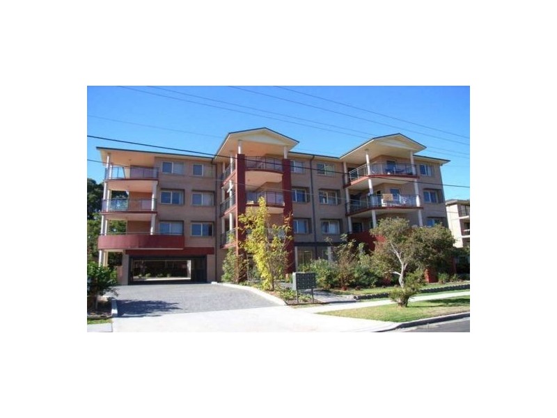 Fairfield NSW 2165