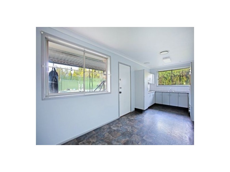 6 Paterson Street, Campbelltown NSW 2560