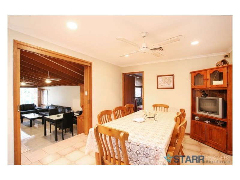 Edensor Park NSW 2176