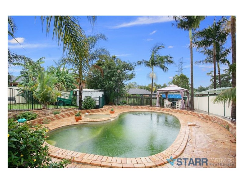 Edensor Park NSW 2176