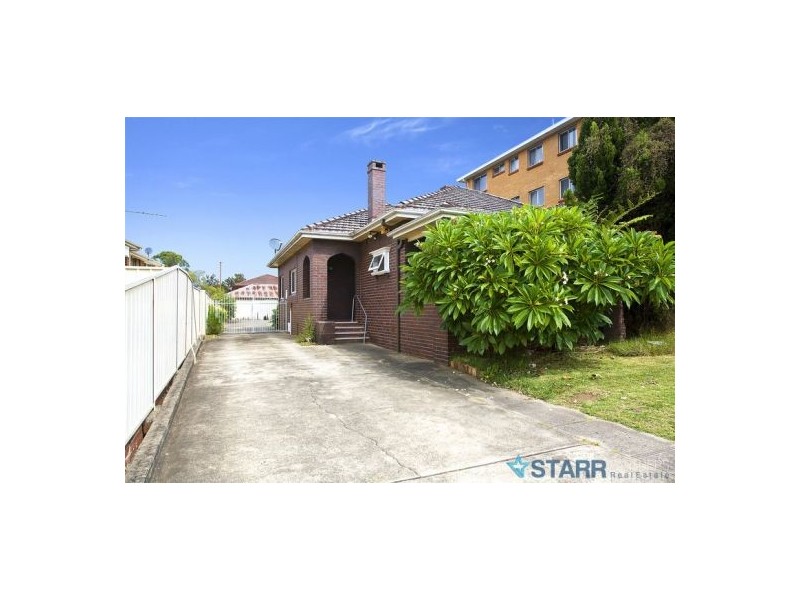 45 Station Street, Fairfield NSW 2165