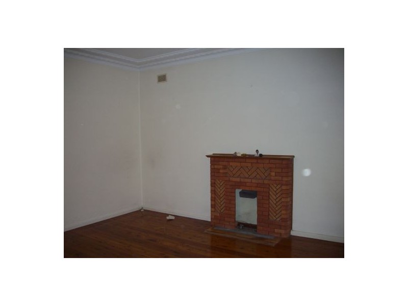 239 Hector Street, Sefton NSW 2162