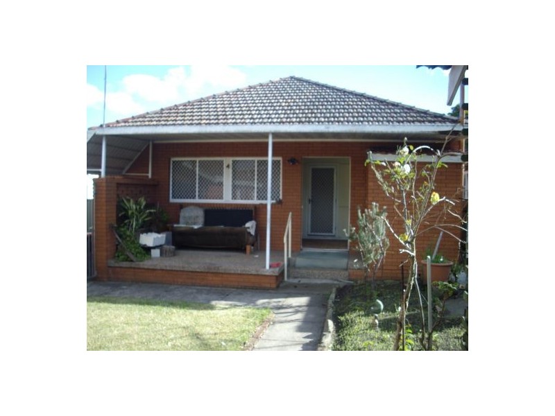 239 Hector Street, Sefton NSW 2162