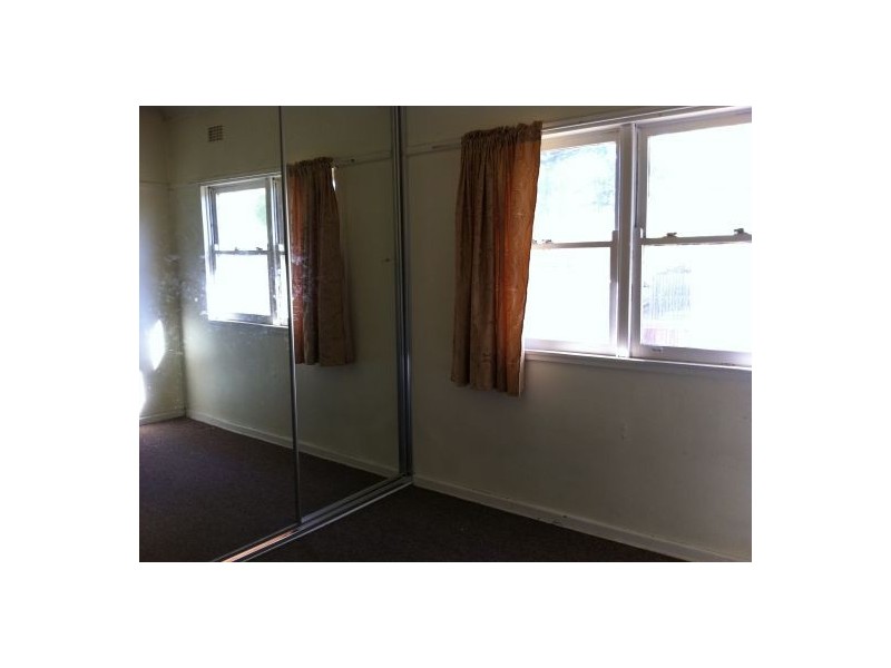 2/141 Wentworthville Street, Wentworthville NSW 2145