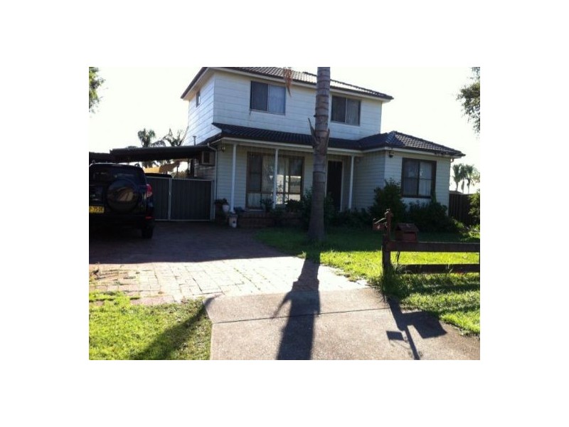 Fairfield West NSW 2165