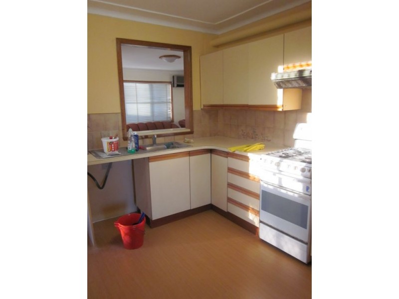 Fairfield West NSW 2165