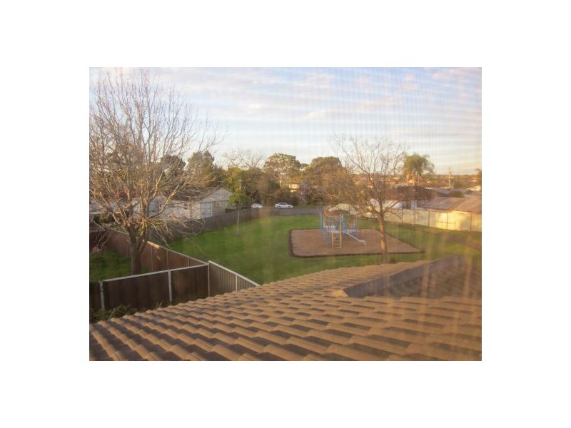 Fairfield West NSW 2165